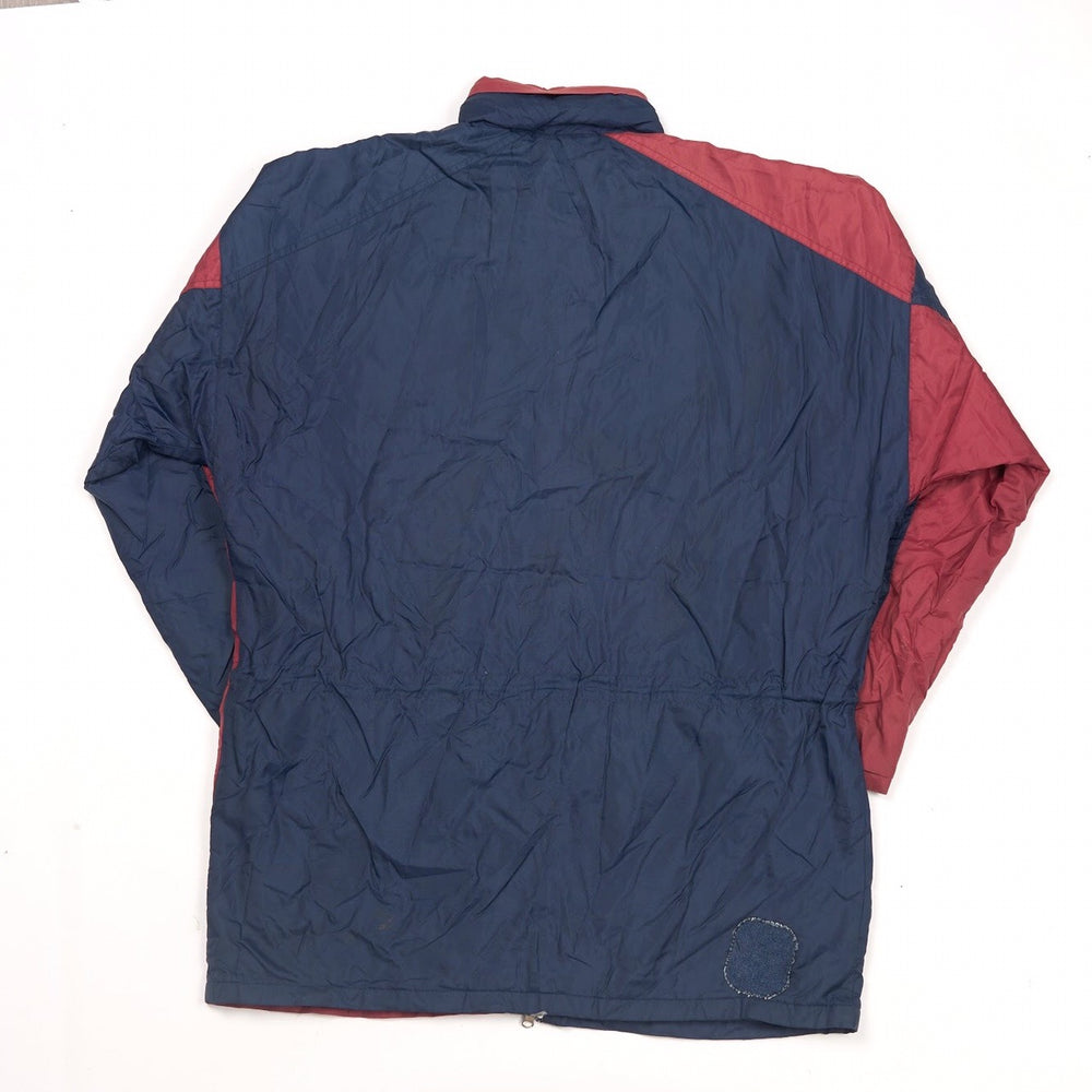 
            
                Load image into Gallery viewer, Vintage Umbro Jacket Navy XL
            
        