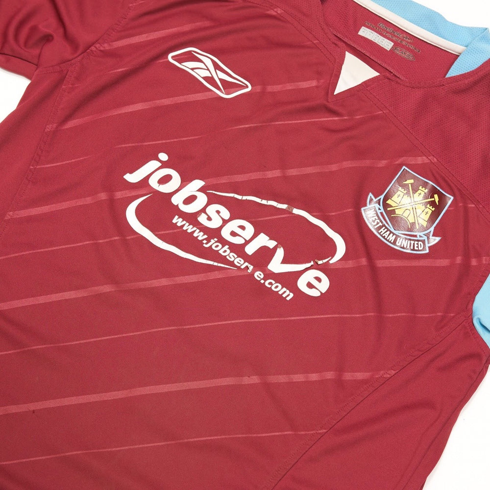 
            
                Load image into Gallery viewer, West Ham United Football Shirt Burgundy XS
            
        