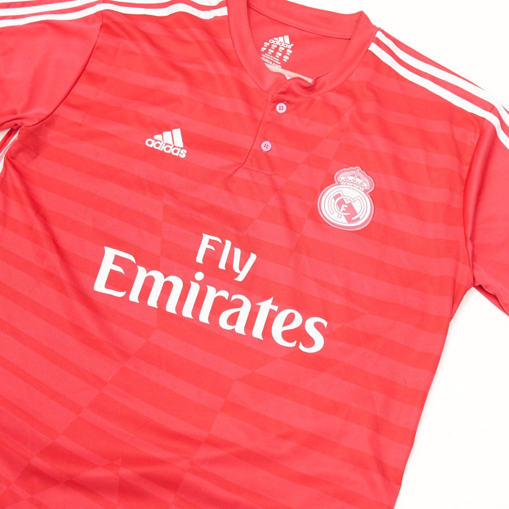 
            
                Load image into Gallery viewer, Real Madrid Football Shirt Pink XL
            
        