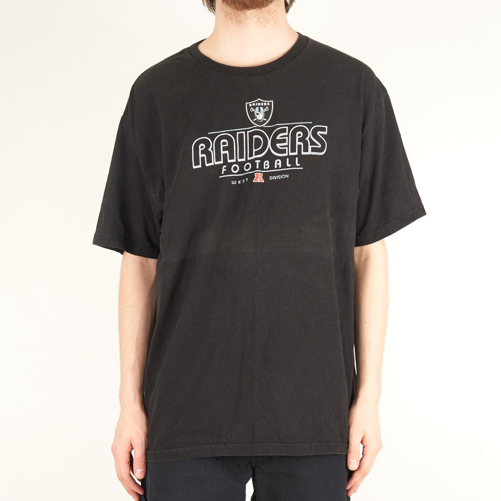 
            
                Load image into Gallery viewer, Vintage Raiders NFL T-Shirt Black XL
            
        