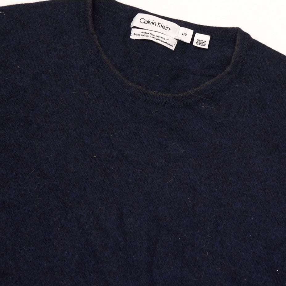 
            
                Load image into Gallery viewer, Vintage Calvin Klein Jumper Navy Small
            
        