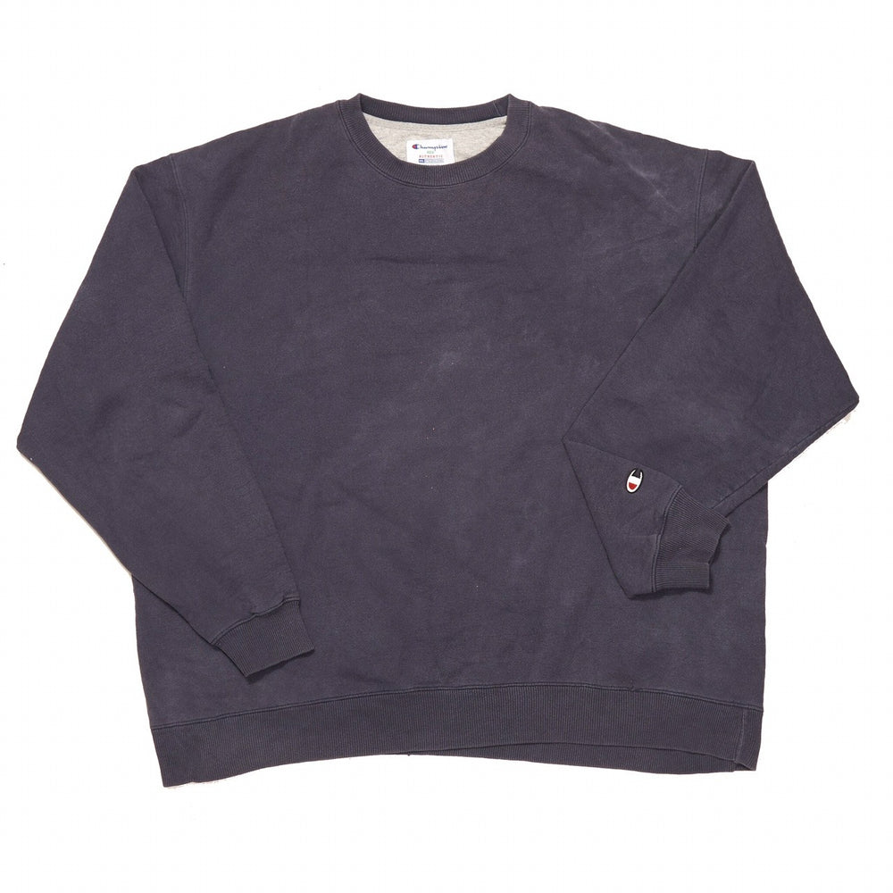 
            
                Load image into Gallery viewer, Vintage Champion Sweatshirt Navy XL
            
        